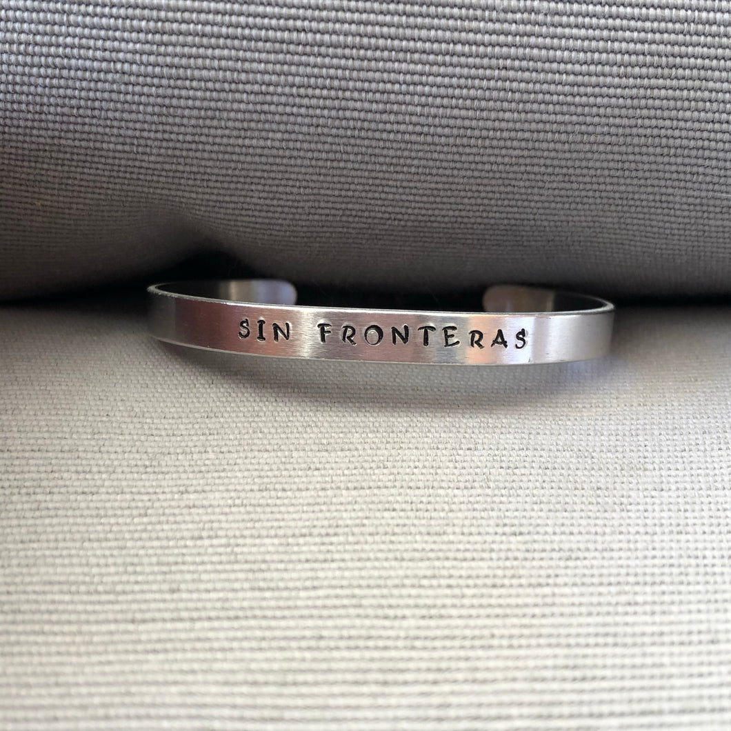 Sin Fronteras bracelet